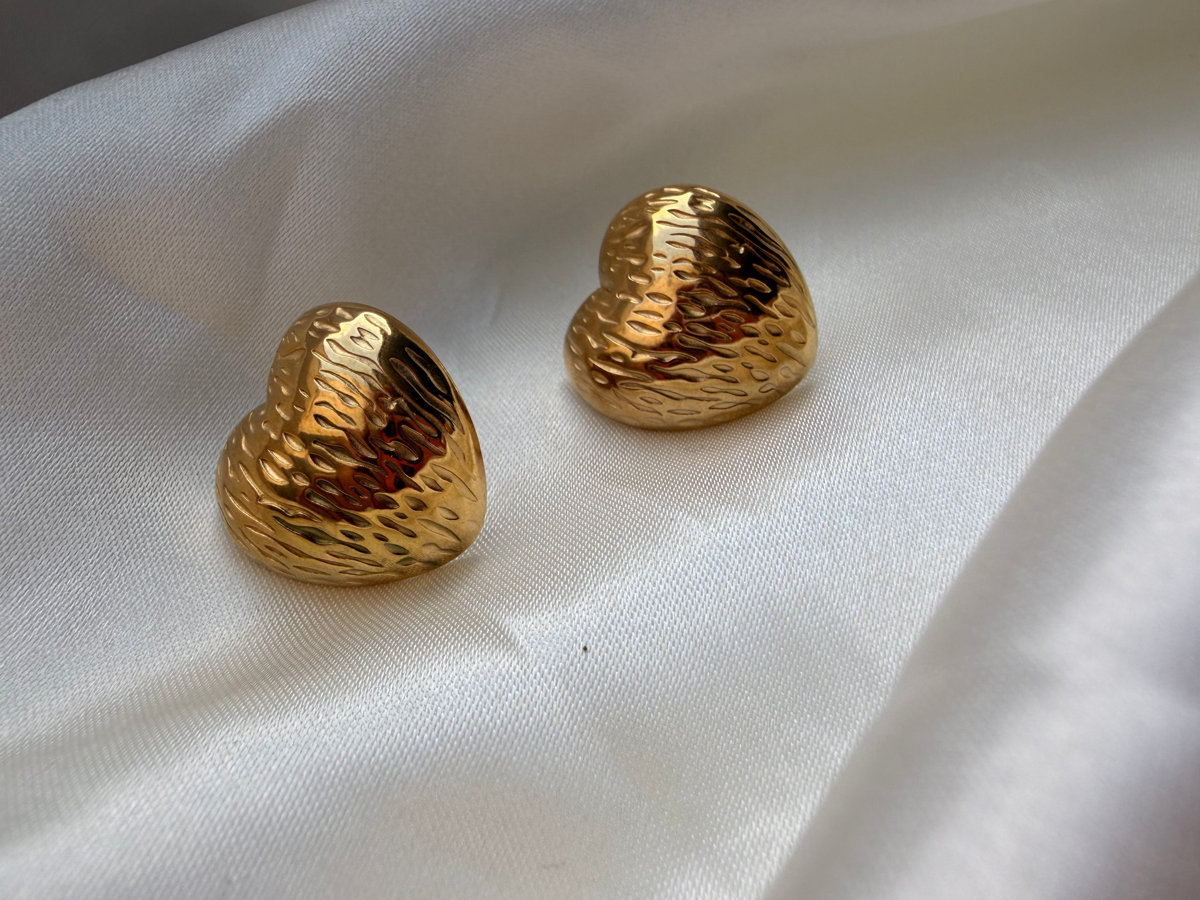 Aretes Hipoalergénicos Corazon