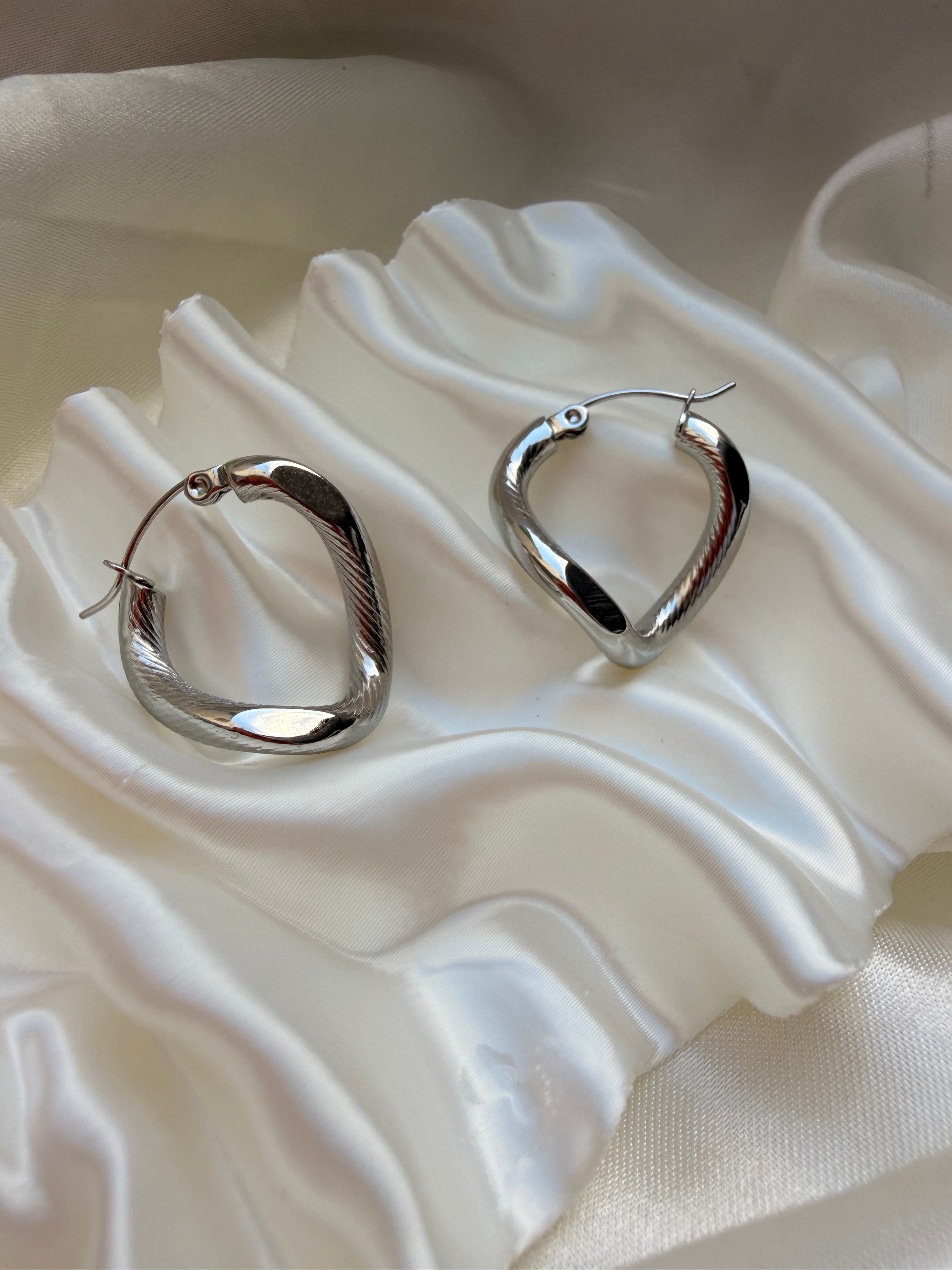 Aretes Giro