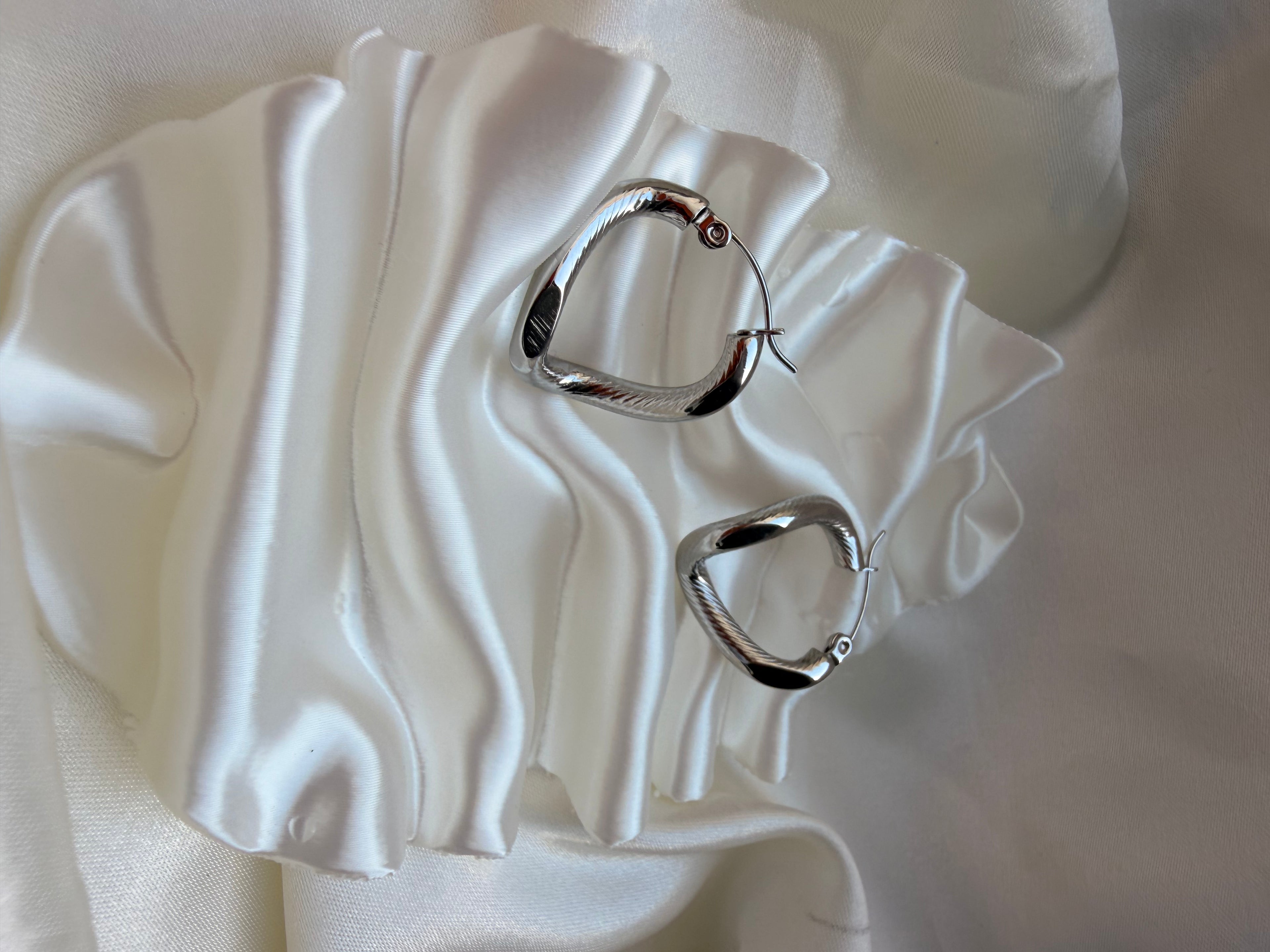 Aretes Giro