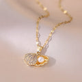 Shell necklace with pearl in stainless steel