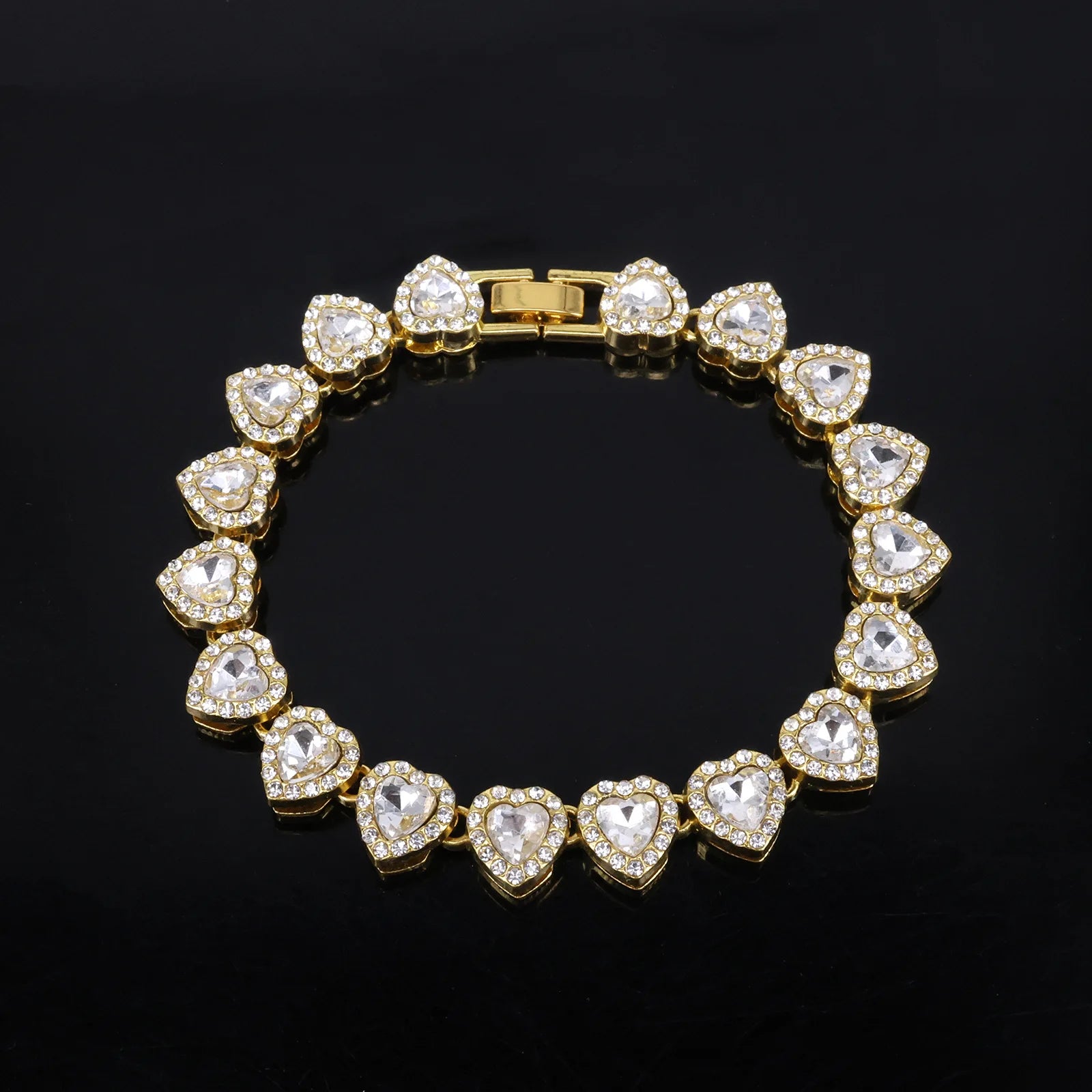 Zakol chain with zircon heart