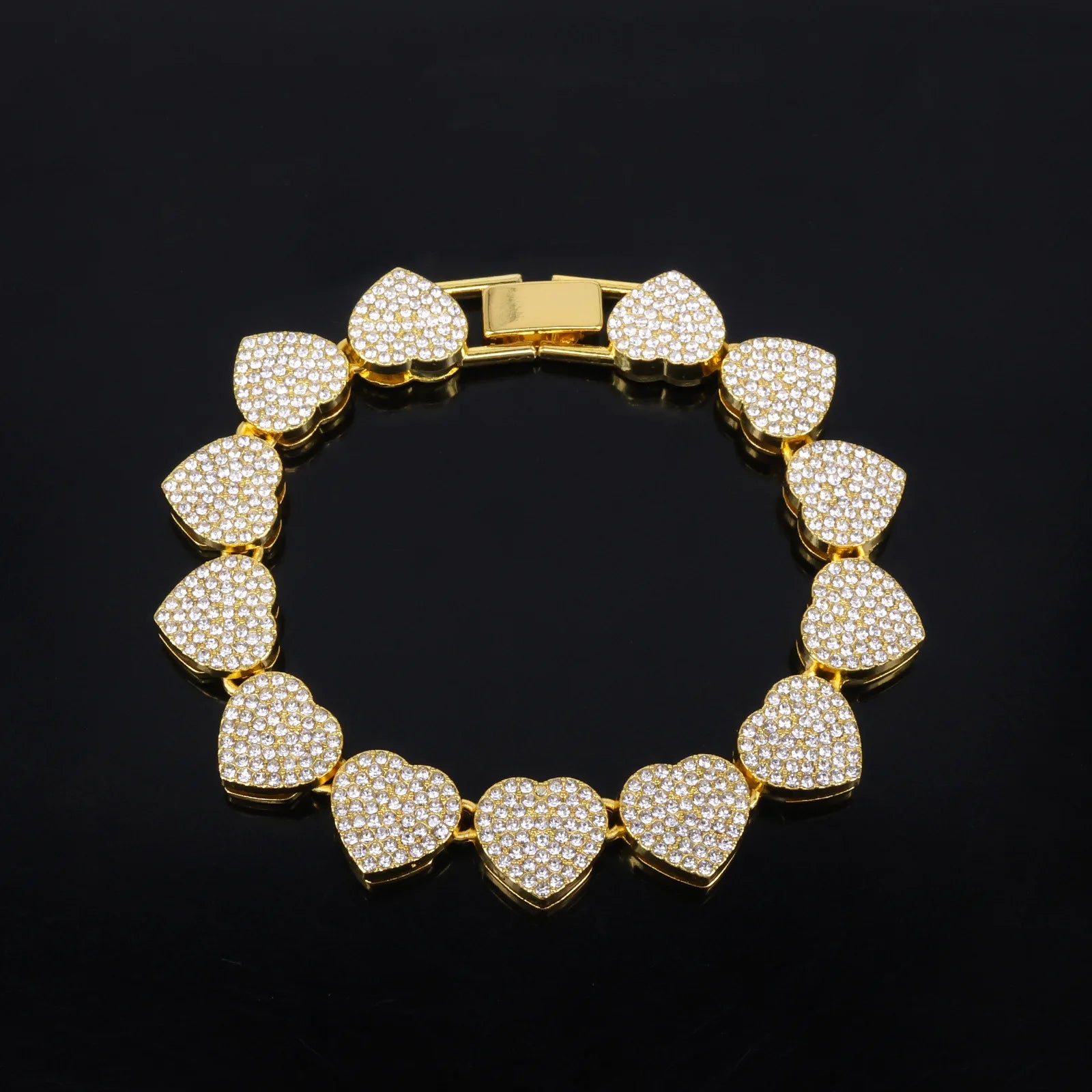 Zakol chain with zircon heart