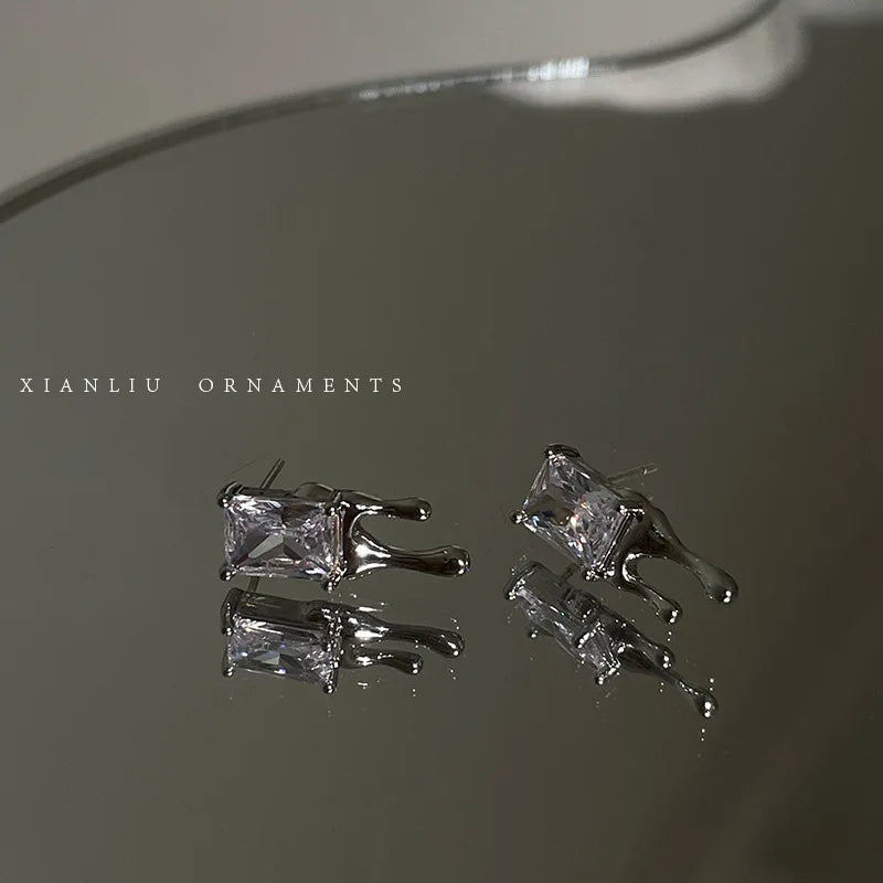 XIYANIKE Sexy Lava Square Zircon Stud Earrings For Women Girl Luxury New Fashion Vintage Ear Jewelry Party Gift pendientes mujer