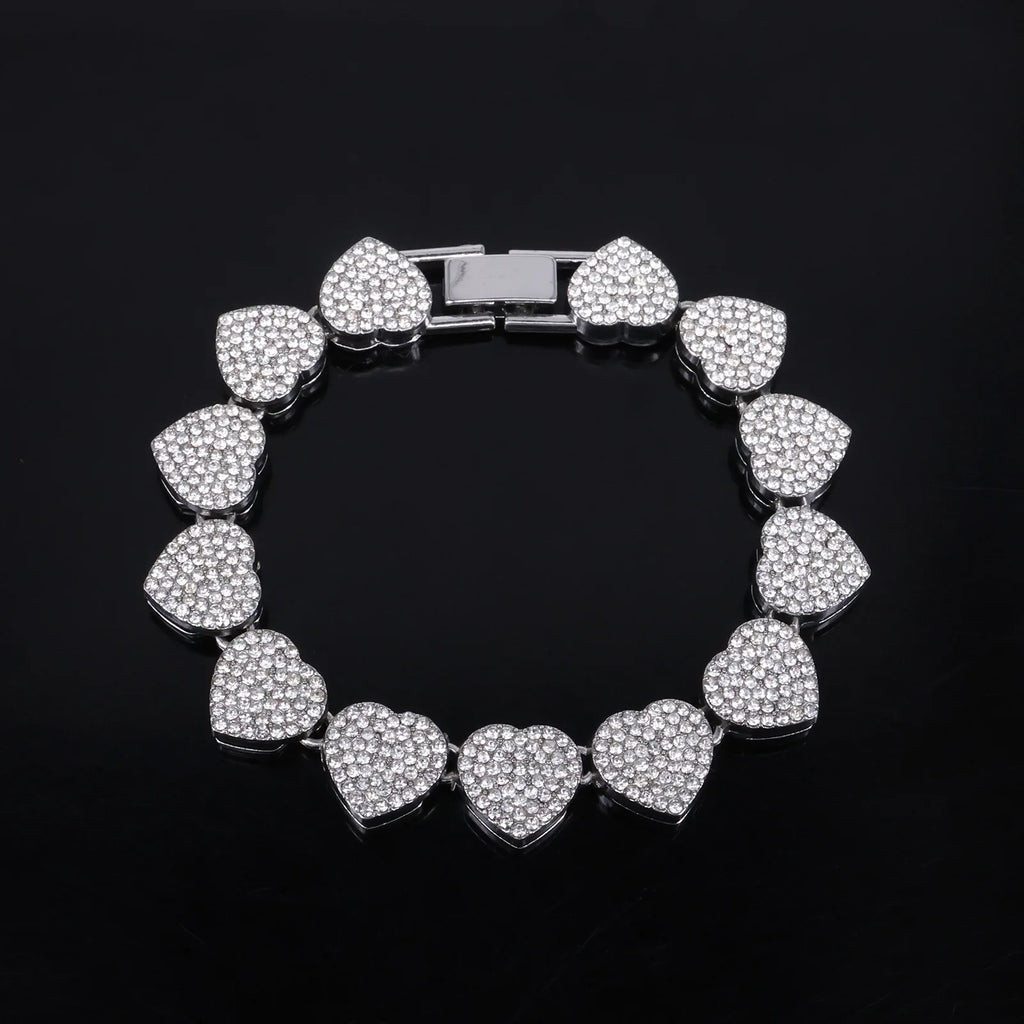 Zakol chain with zircon heart